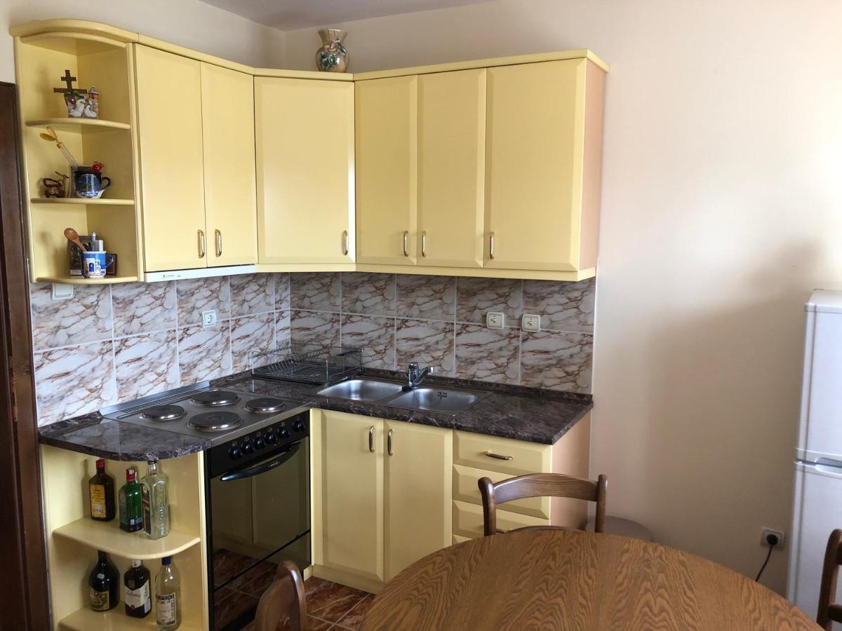 Apartman Djina Vrnjačka Banja Exterior foto